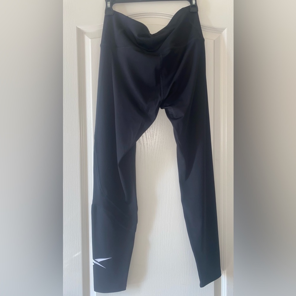 Women’s High Rise Active Pants - Picture 2 of 4